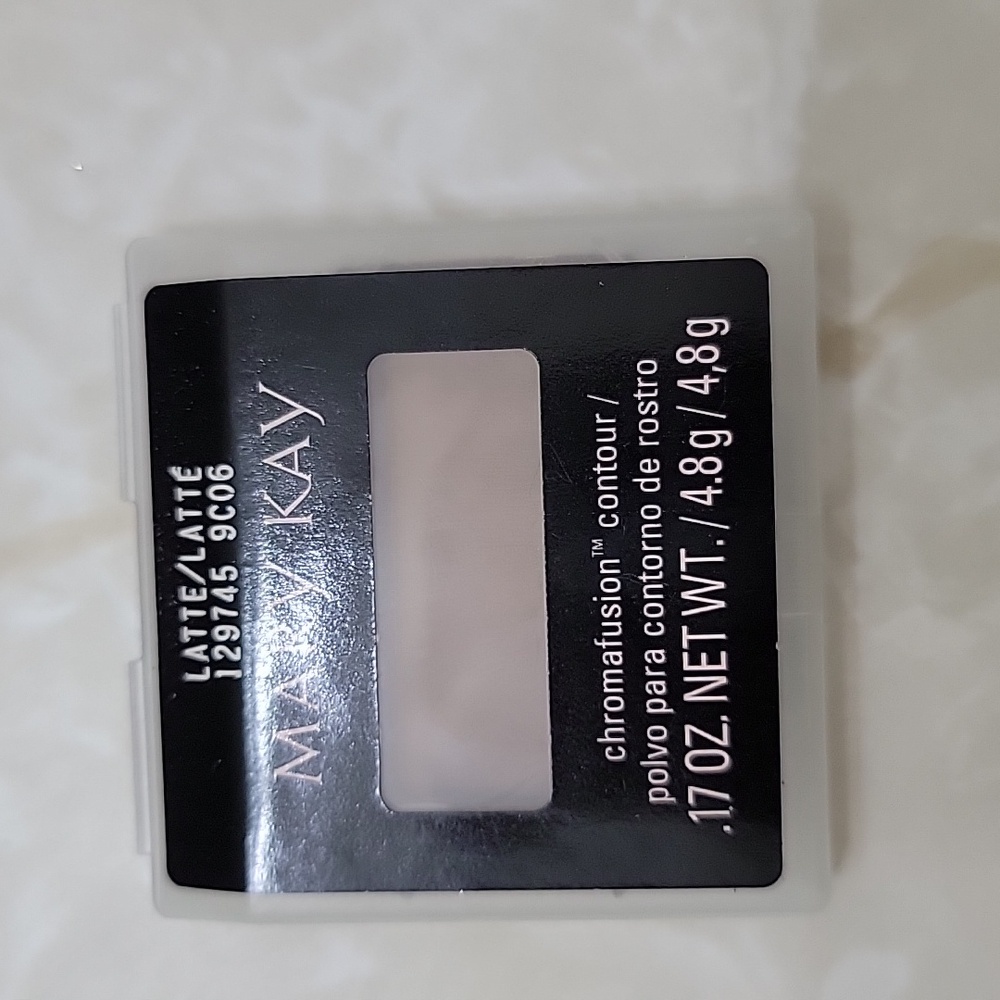 Mary Kay Contour Latte